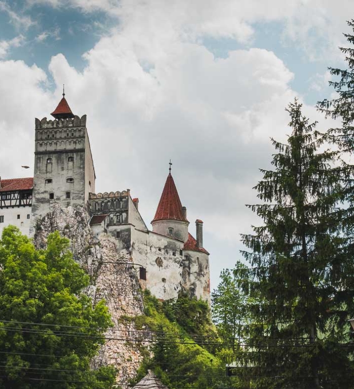a-trip-from-brasov-to-bran-castle.jpg